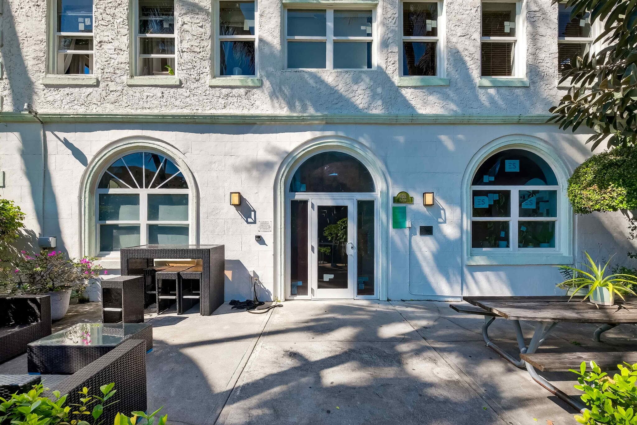 802 Euclid Avenue #104
