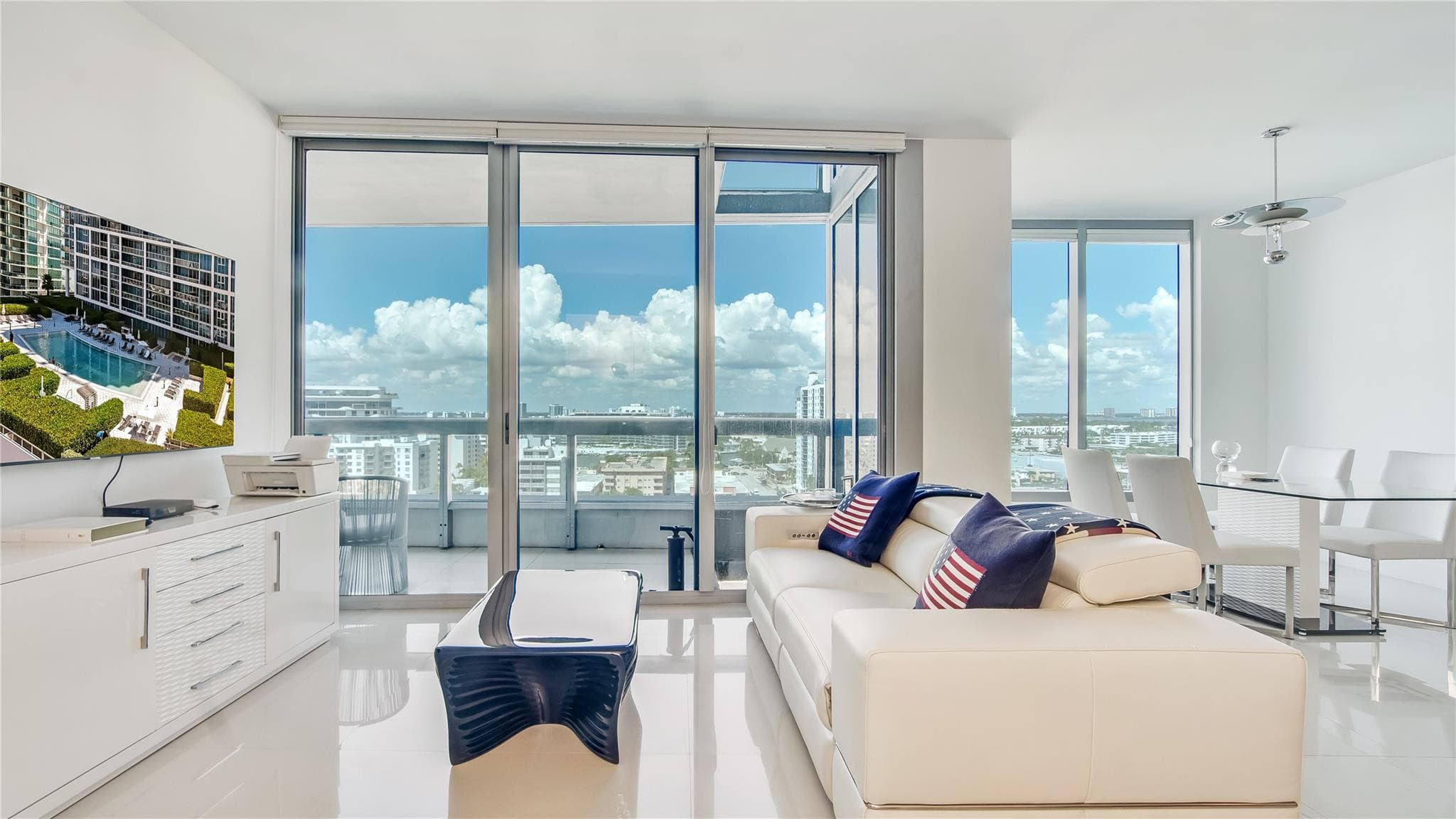 6899 Collins Avenue #1203