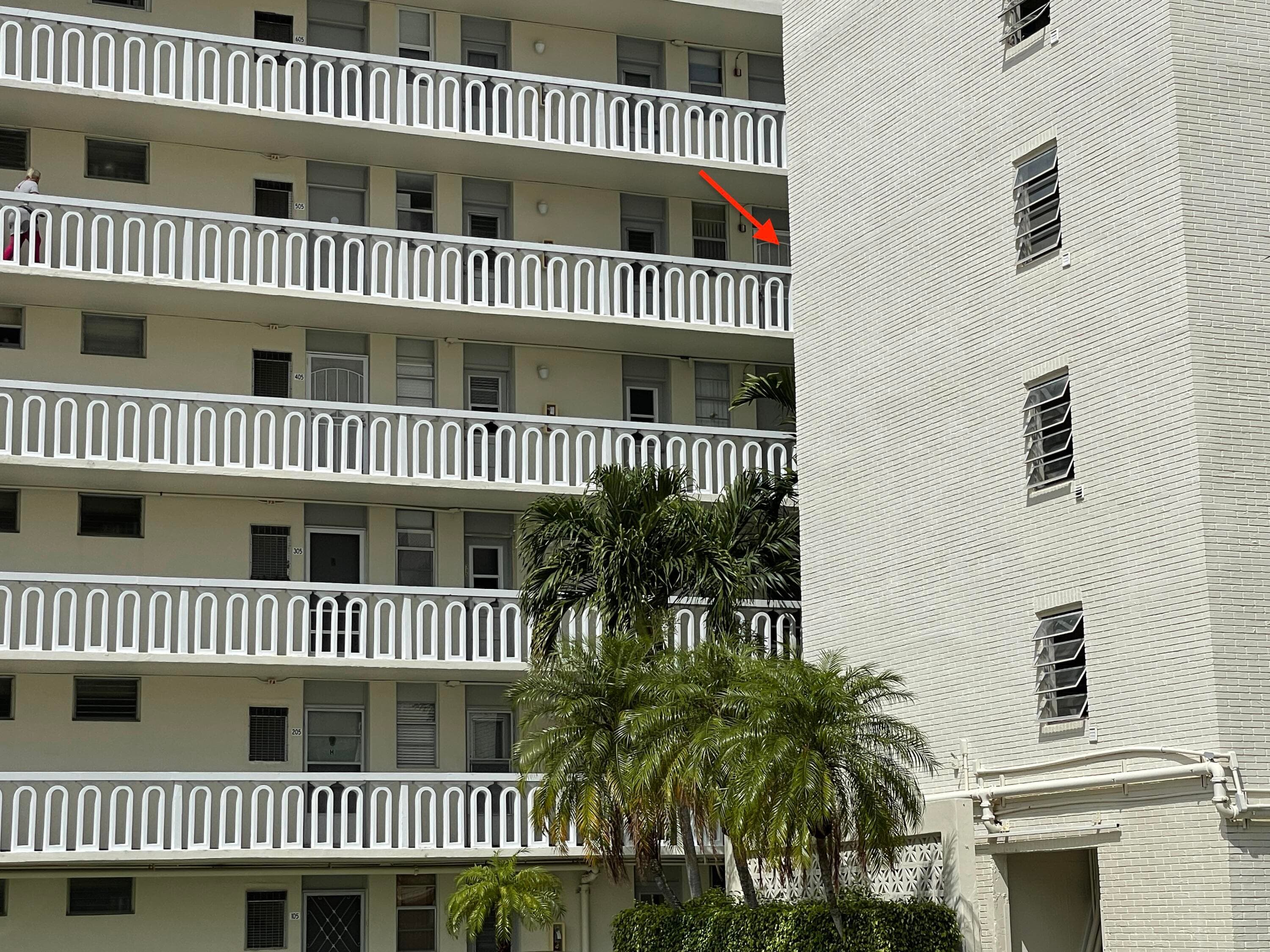 2855 Leonard Drive #H506
