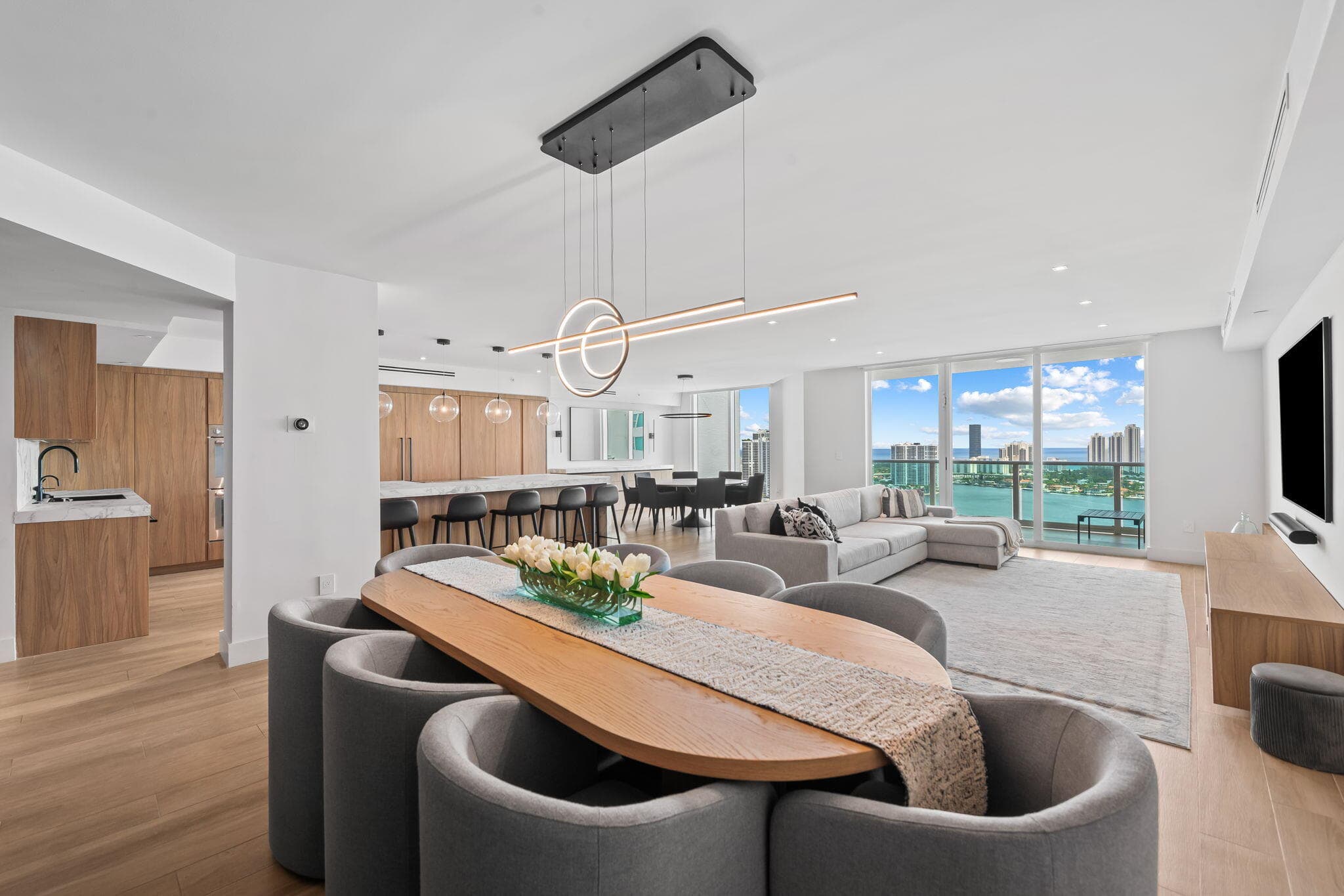 3301 NE 183rd Street #2906