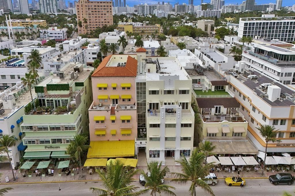 834 Ocean Drive #406