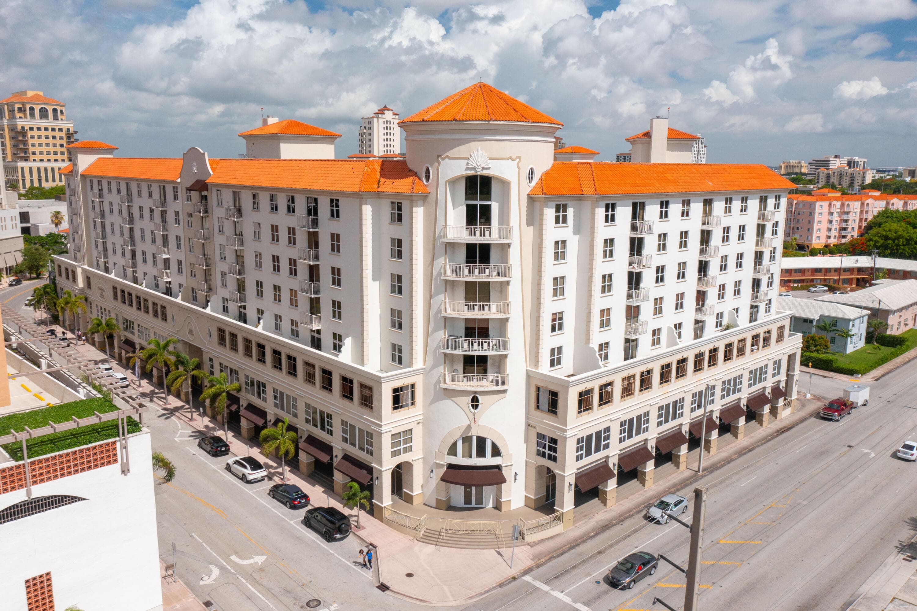 2030 S Douglas Road #807