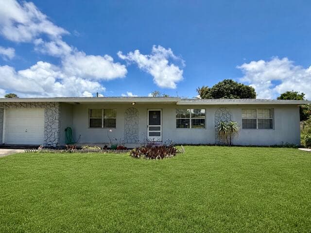 717 SE Alamanda Circle