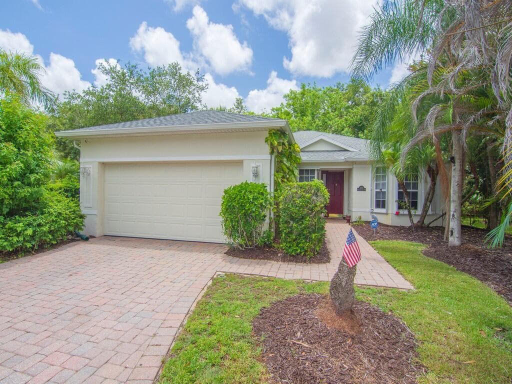 3830 Nags Head Place SW