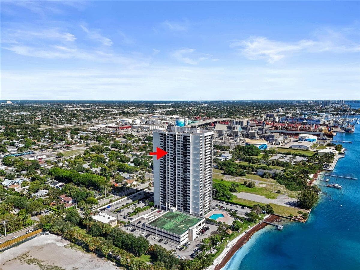 5600 N Flagler Drive #2304