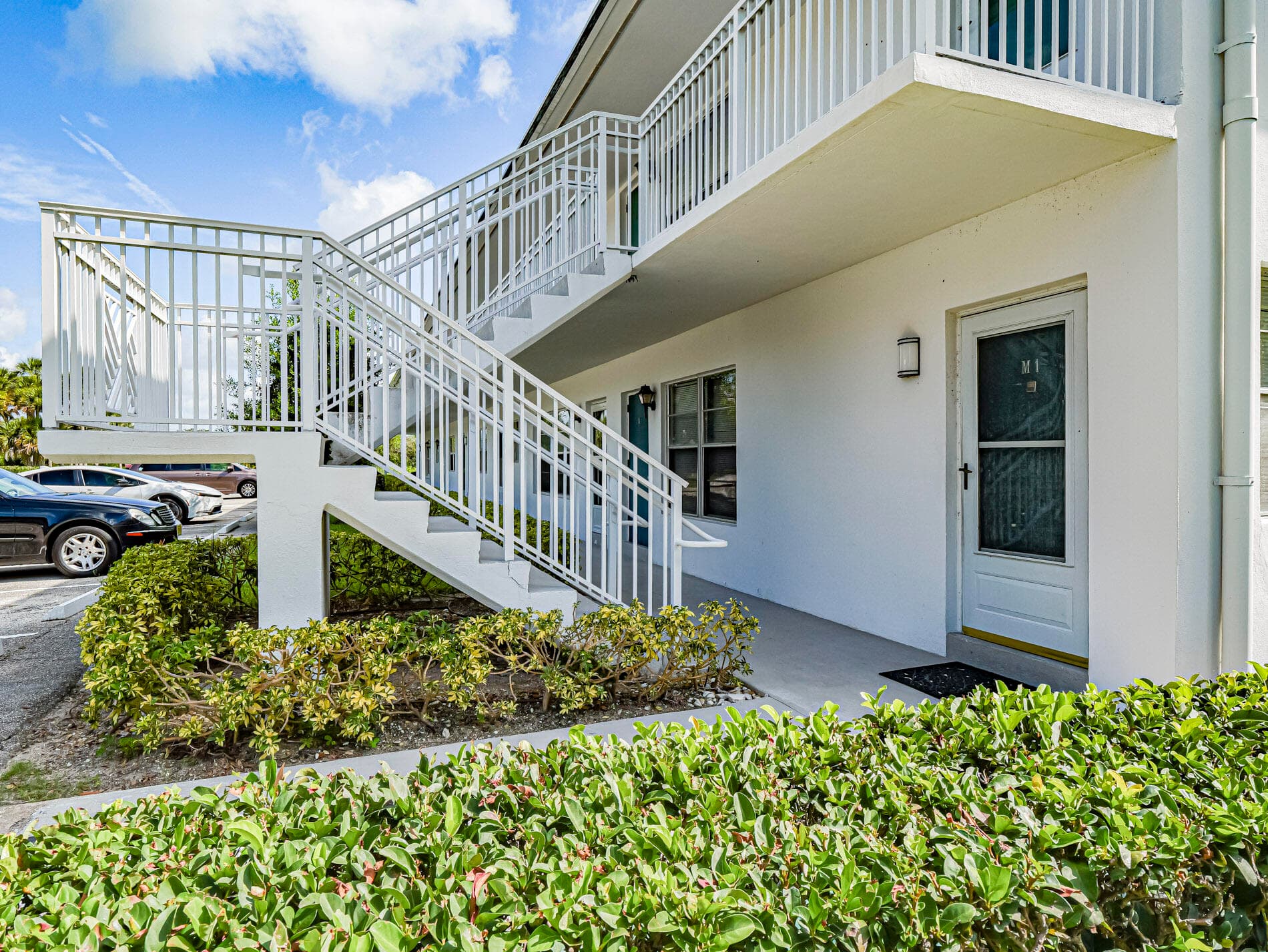 2800 Indian River Boulevard