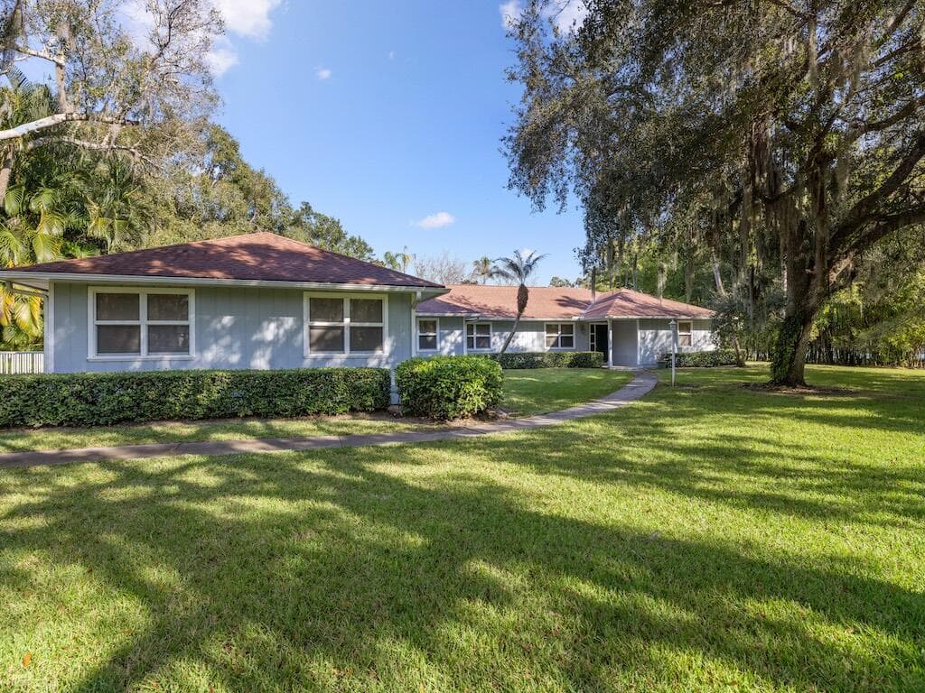 4790 16th Street