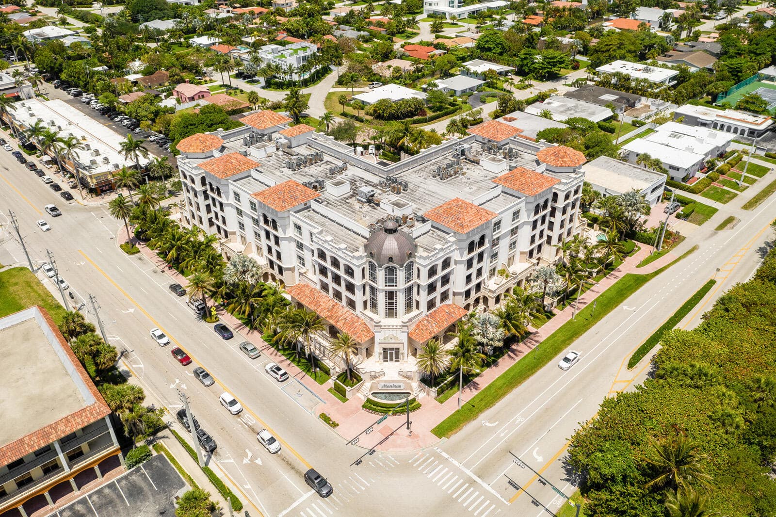 1 N Ocean Boulevard #305