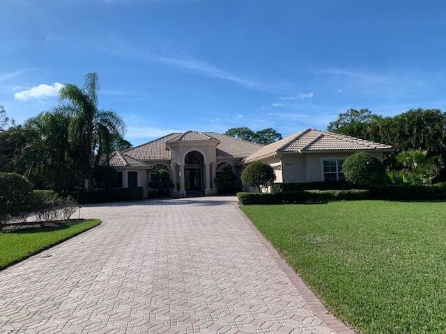 8055 Woodsmuir Drive