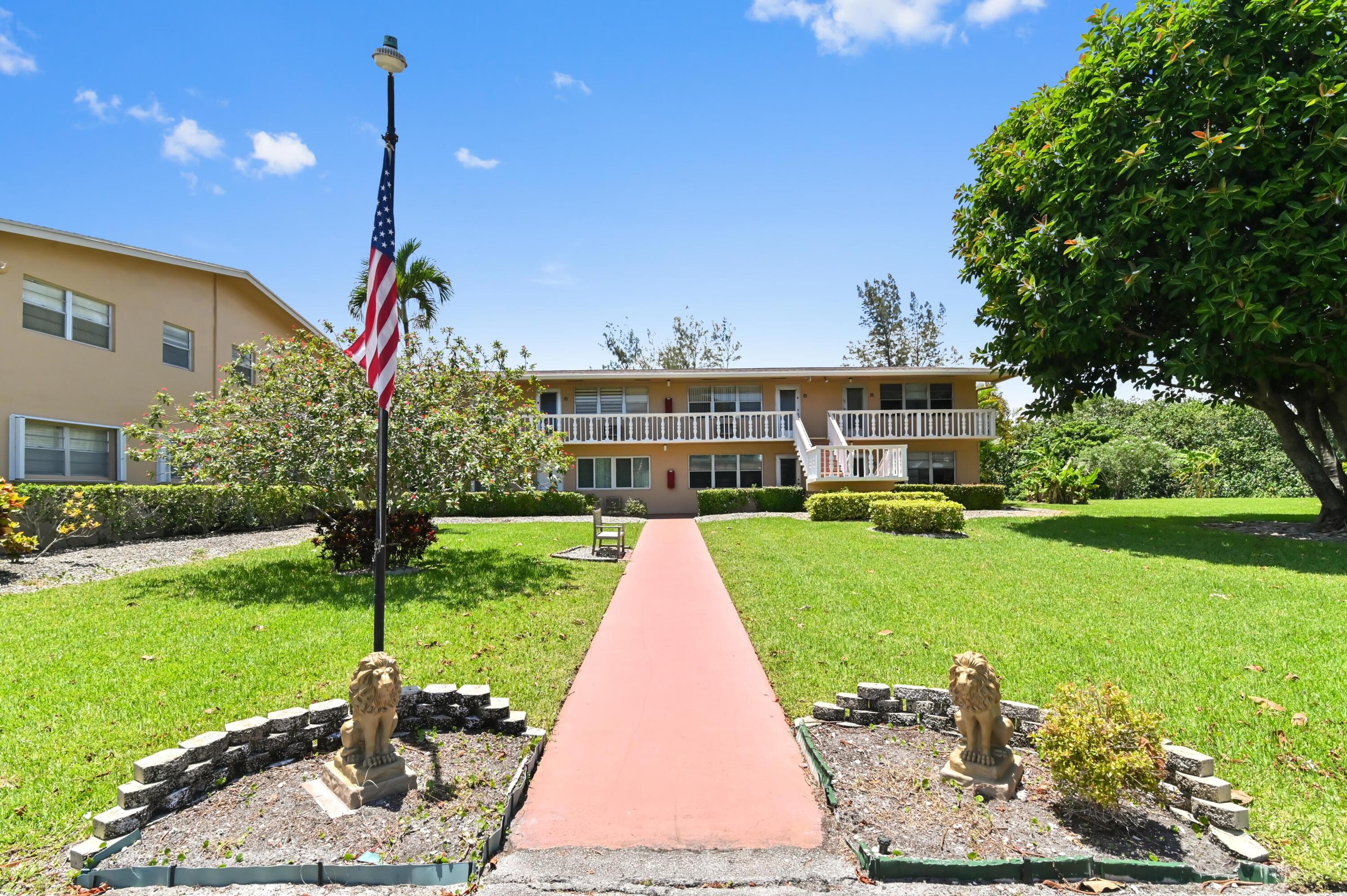 75 Camden Drive #c