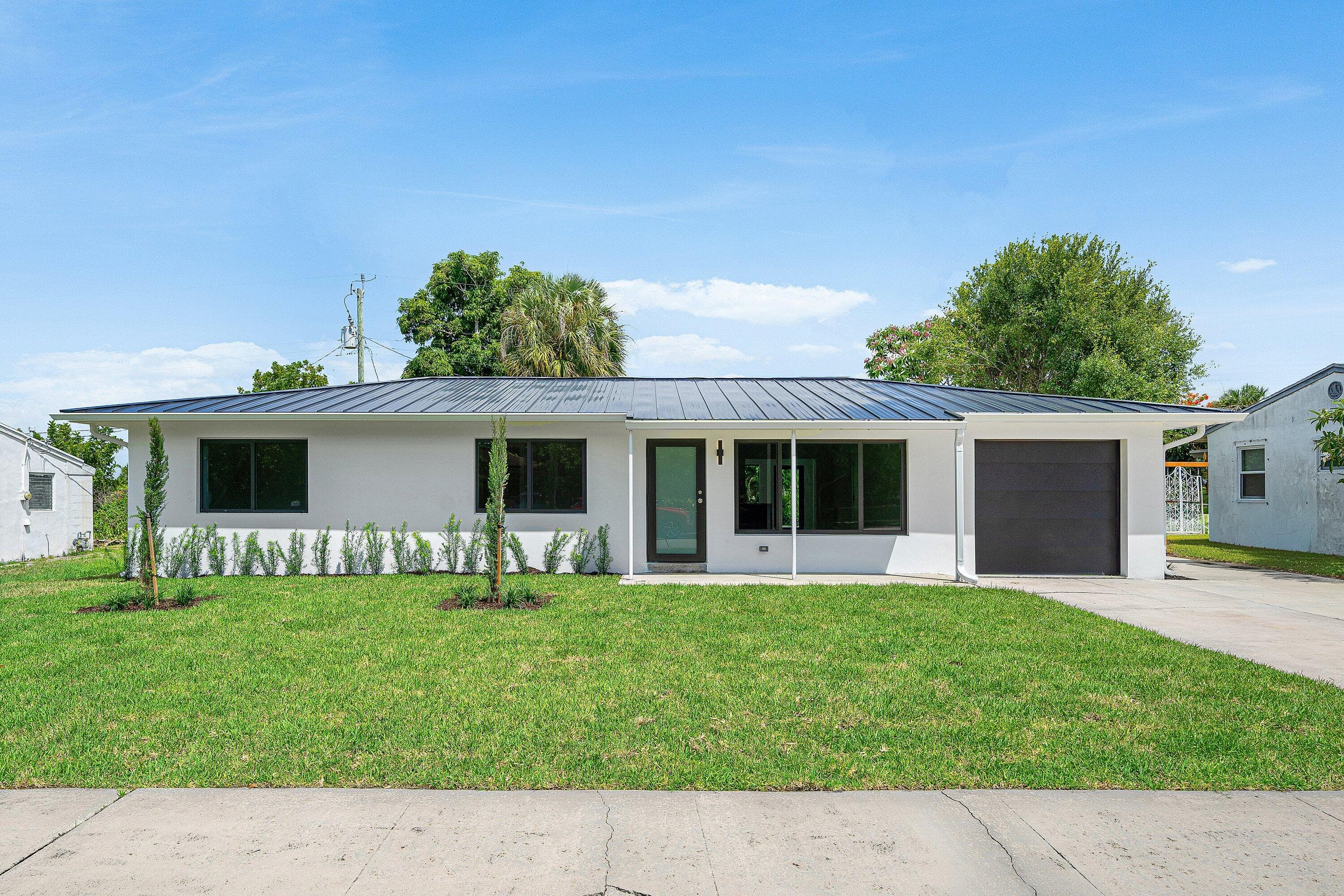 707 Sunset Drive