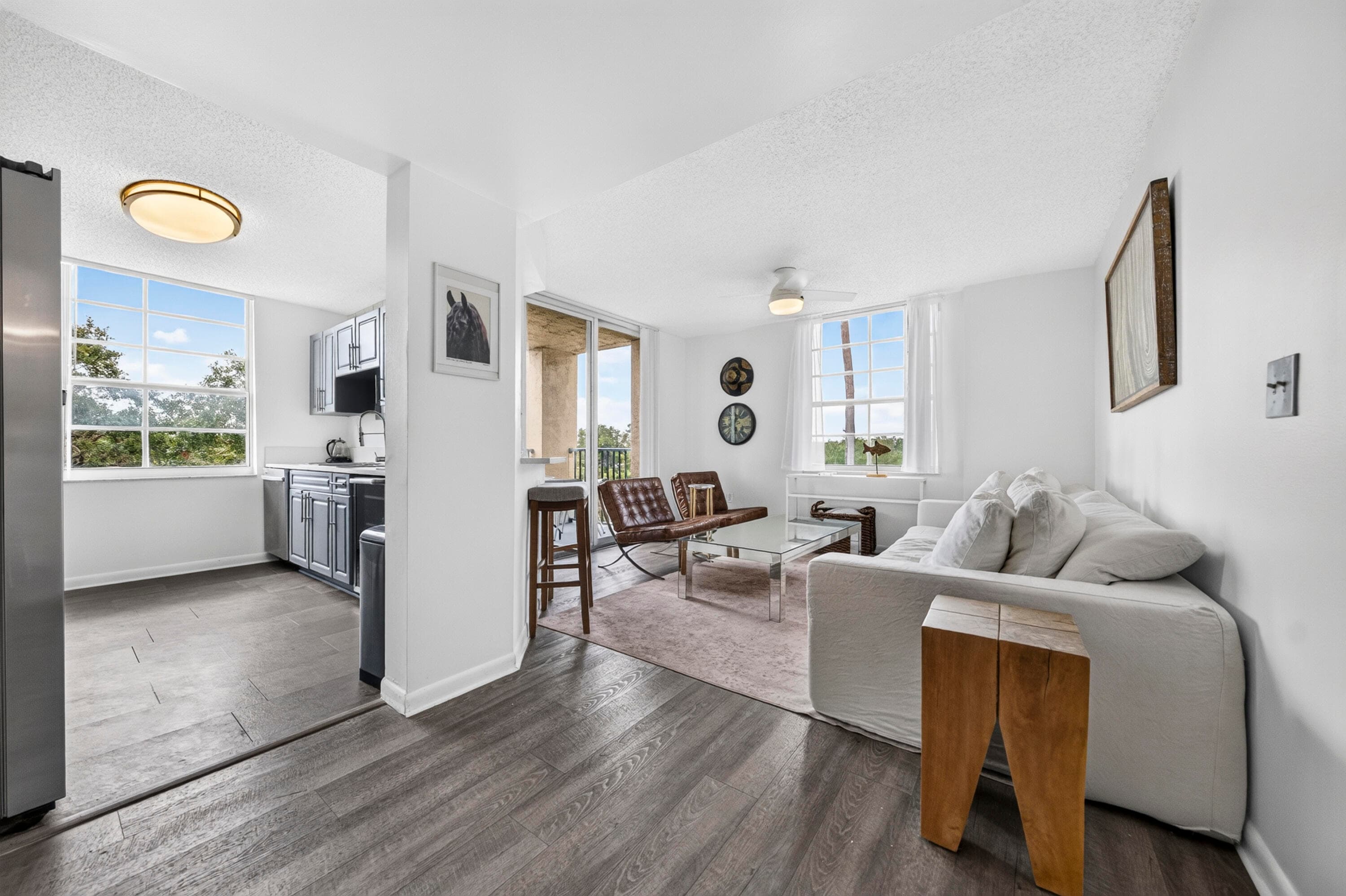 520 SE 5th Ave #2211